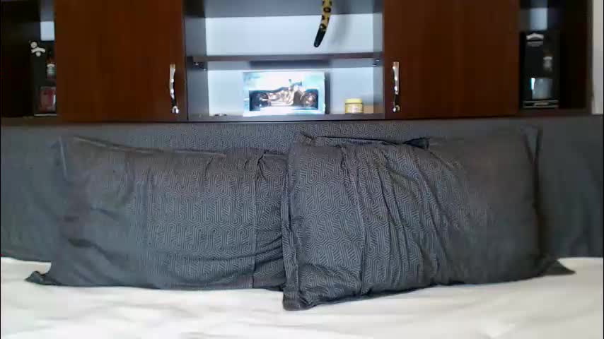 hornygirllx Live Sex December 13, 2025