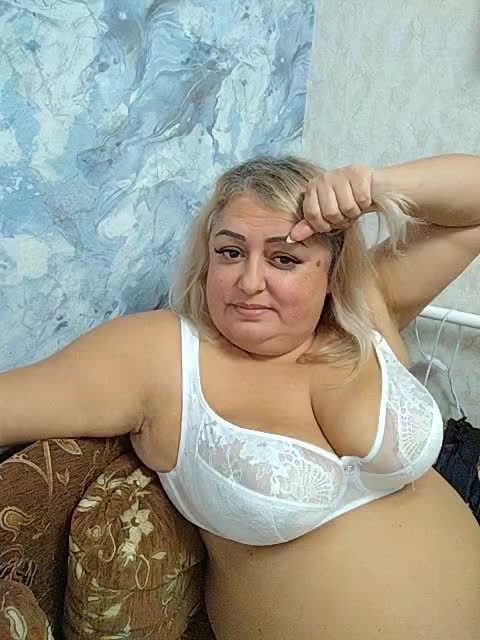 BigMilf Live Sex December 14, 2025