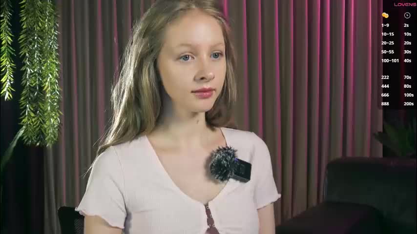 mia_vebes Live Sex December 13, 2025