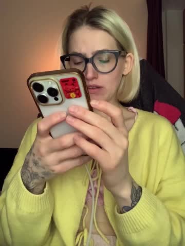 Asya_ Live Sex December 14, 2025