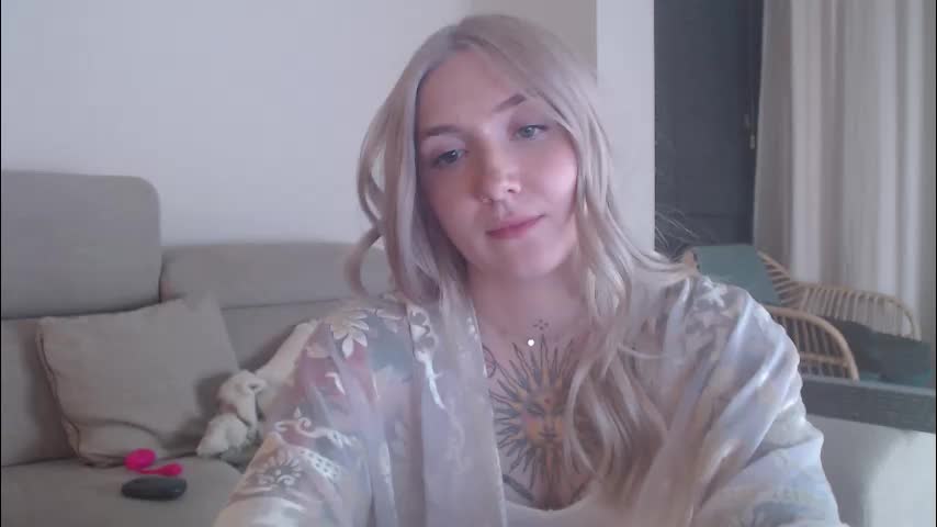tattoobbgirl Live Sex December 13, 2025