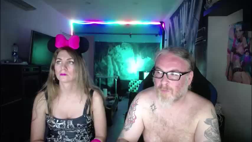 saruandjay Live Sex December 15, 2025