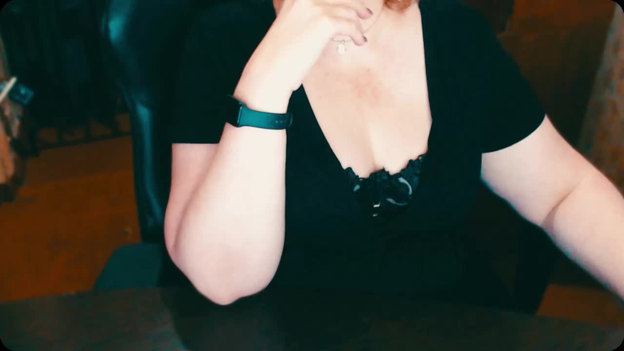 Alisa1917 Live Sex December 14, 2025