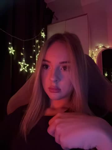 Nestyzz Live Sex December 14, 2025