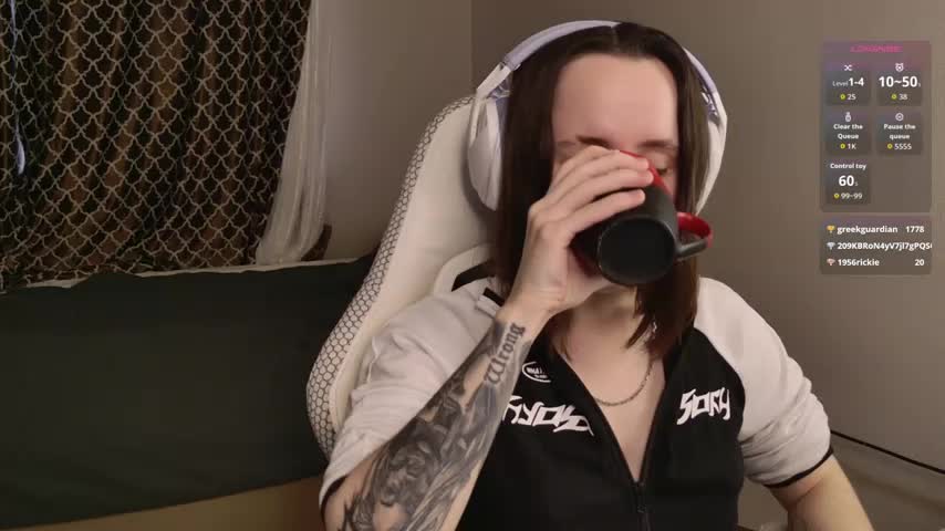 Luna_Loveee Live Sex December 13, 2025