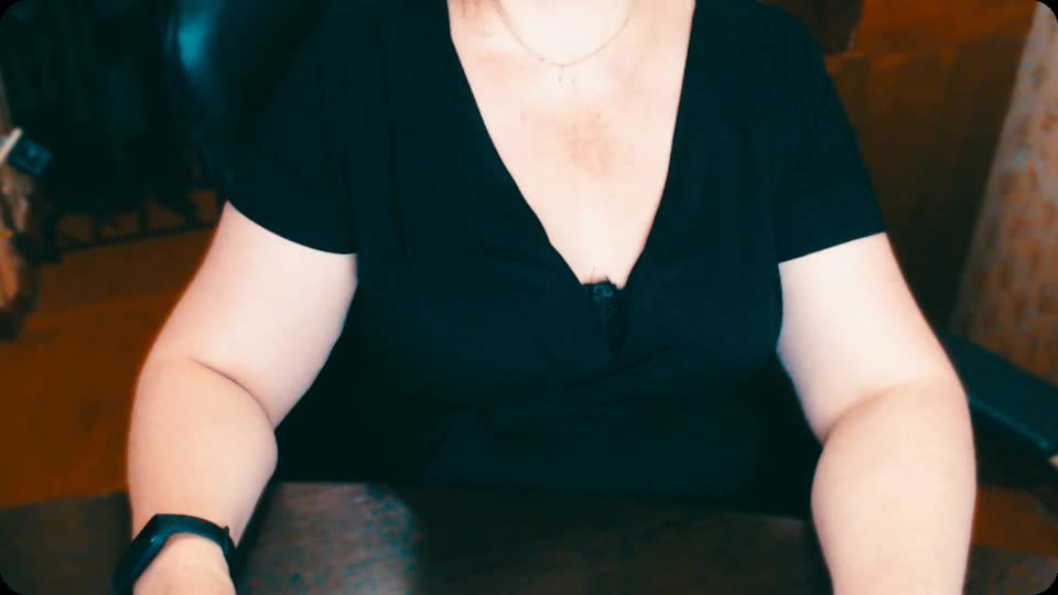 Alisa1917 Live Sex December 14, 2025