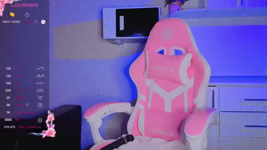 LittleFoxy Live Sex December 13, 2025