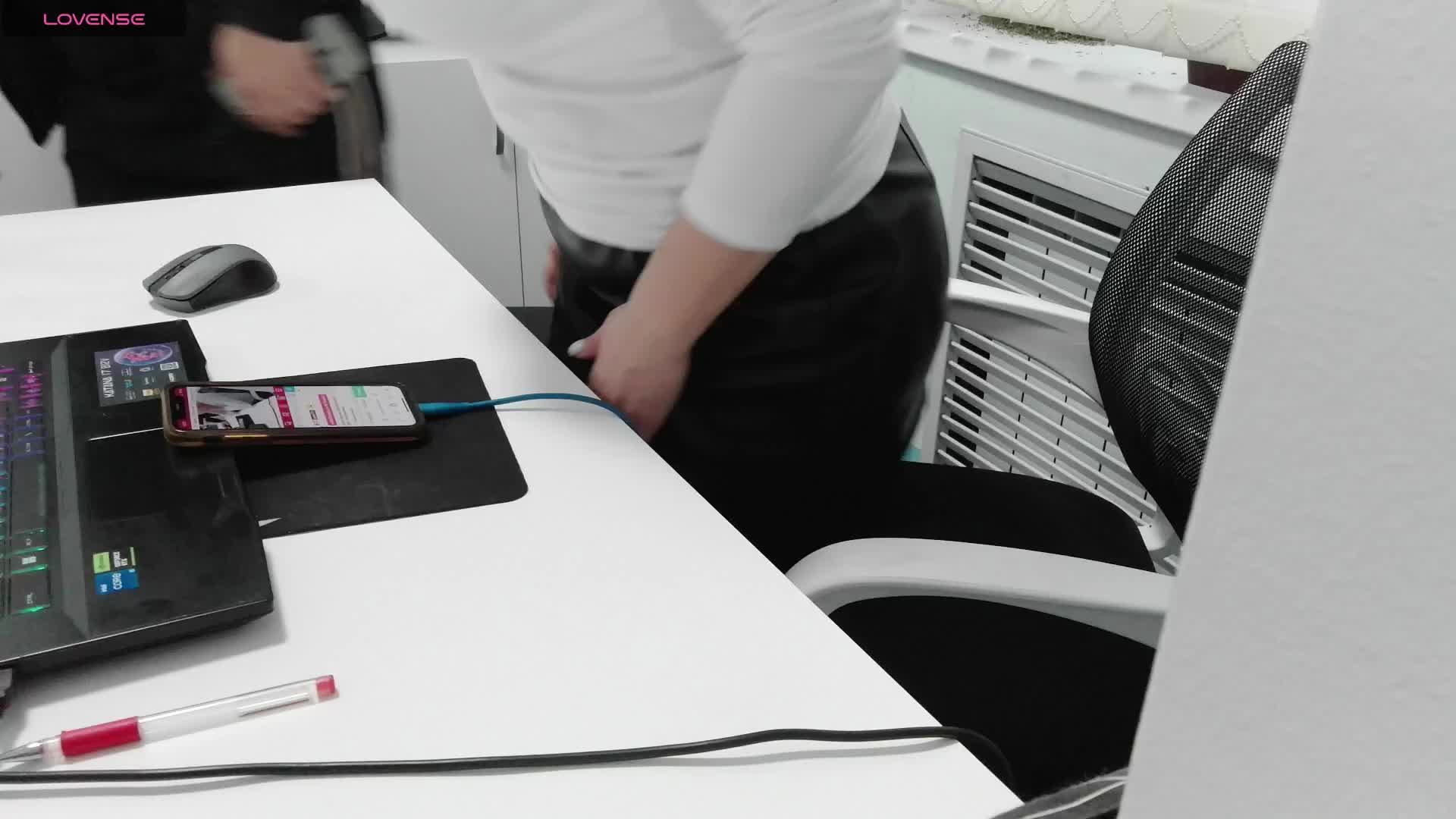 Lyalya7771 Live Sex December 15, 2025