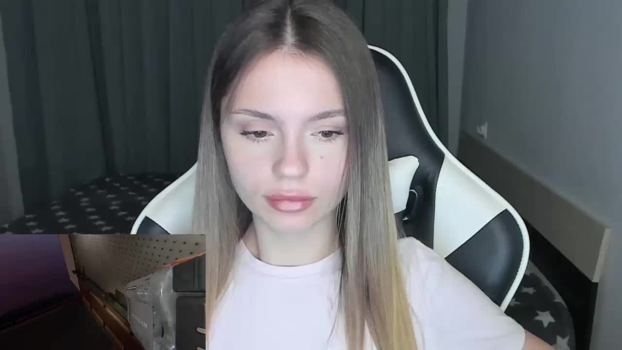 EmiMe Live Sex November 26, 2025