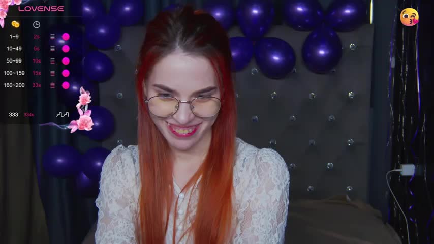 EmilyKents Live Sex December 13, 2025