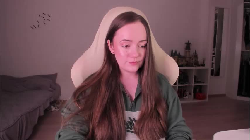 lil_happiness Live Sex November 28, 2025