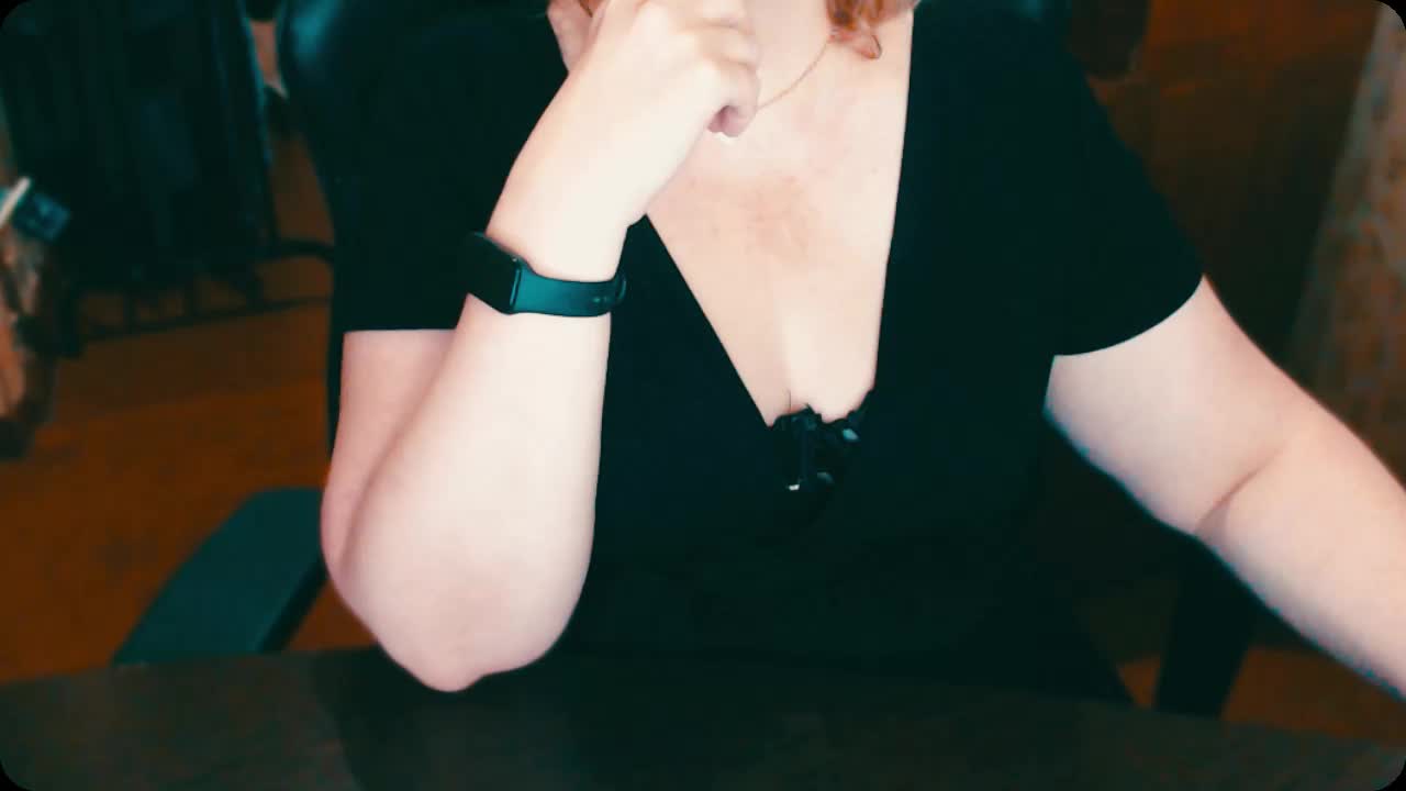 Alisa1917 Live Sex December 14, 2025