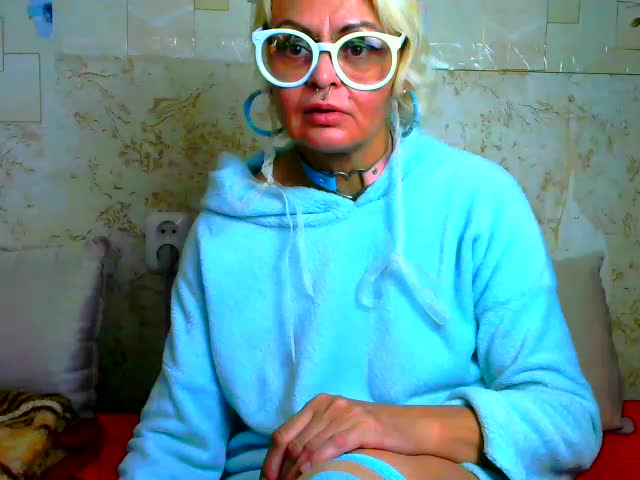 GardenerofIllusions Live Sex November 27, 2025