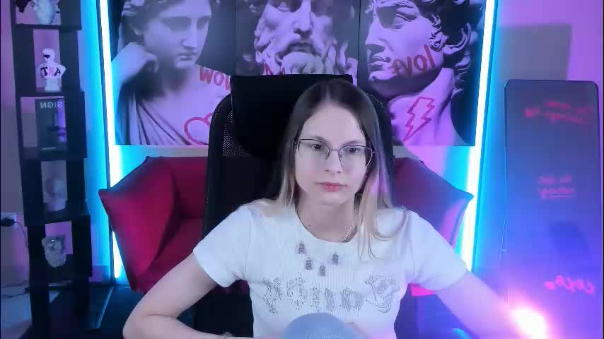 carrie_roses Live Sex December 13, 2025