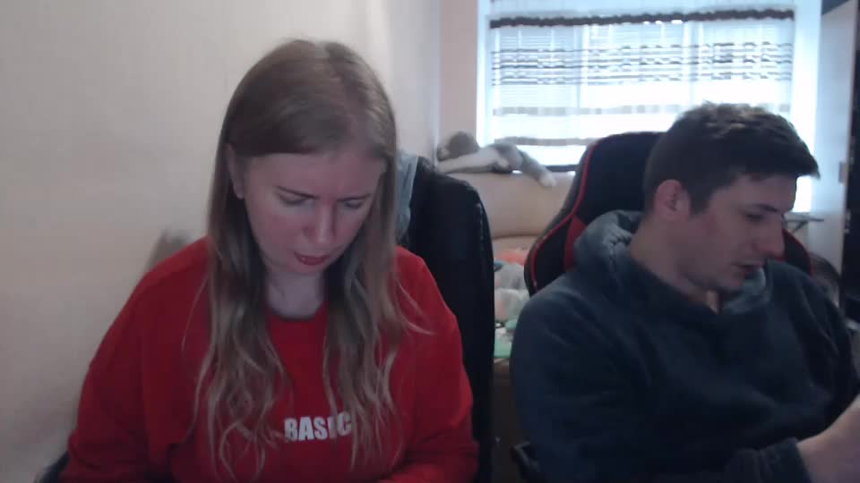 jenisandpeter Live Sex December 14, 2025