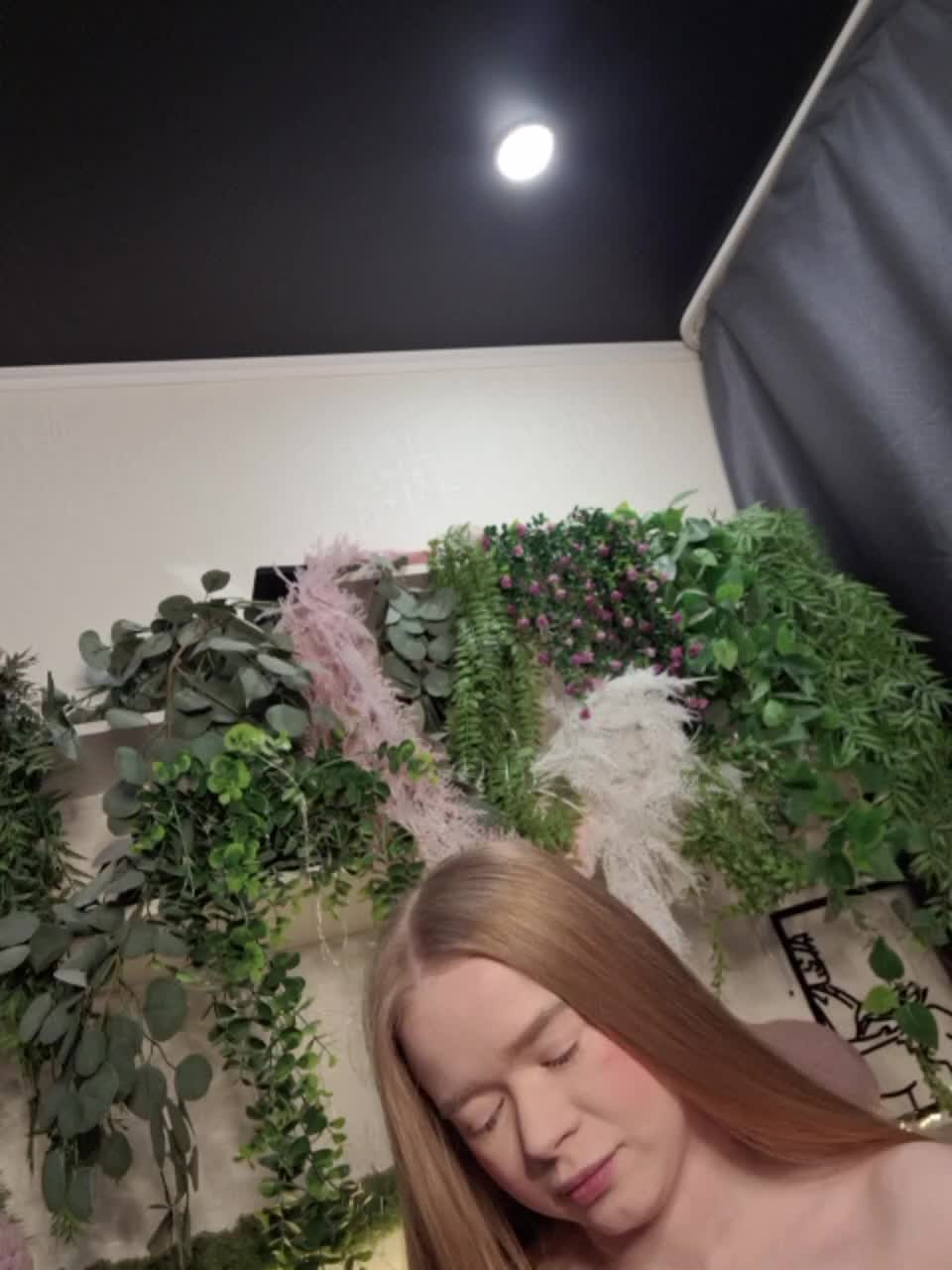 -scyrim- Live Sex December 14, 2025