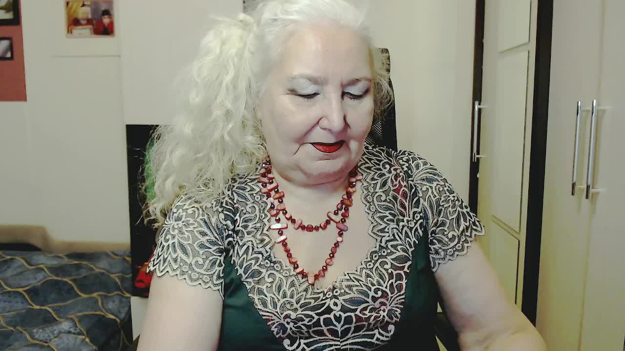 GrannyWants Live Sex December 12, 2025