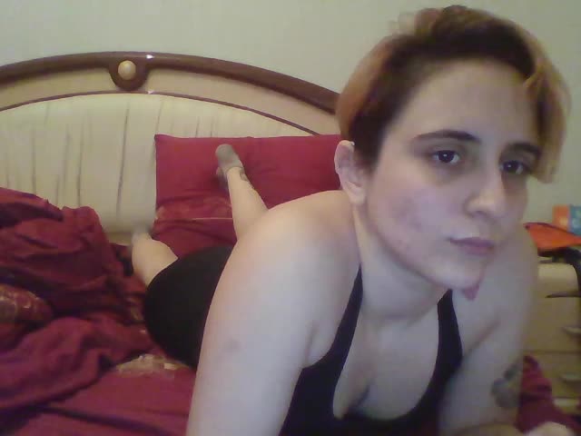 Hotredhead01 Live Sex December 13, 2025