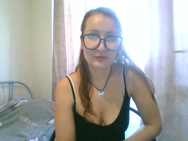 Yuliya333 Live Sex 2025.11.27