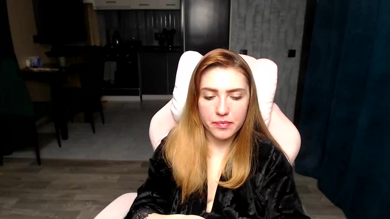 Regimasmile Live Sex December 13, 2025