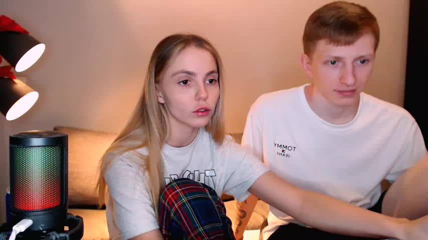 juliaanddima Live Sex December 13, 2025