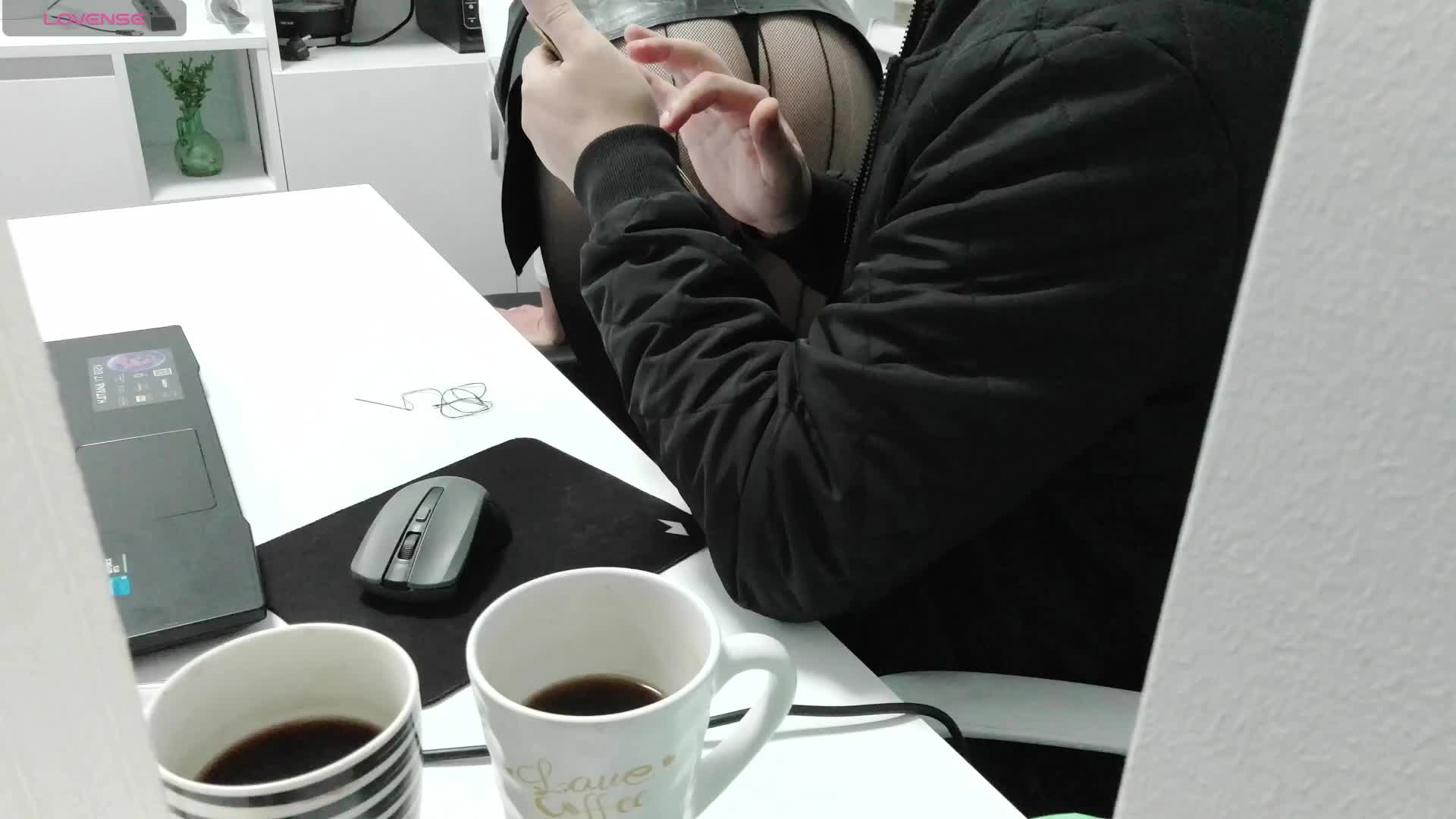 Lyalya7771 Live Sex December 12, 2025