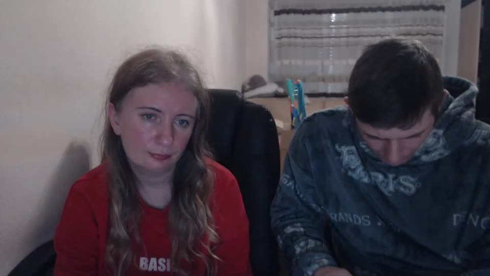 jenisandpeter Live Sex December 14, 2025