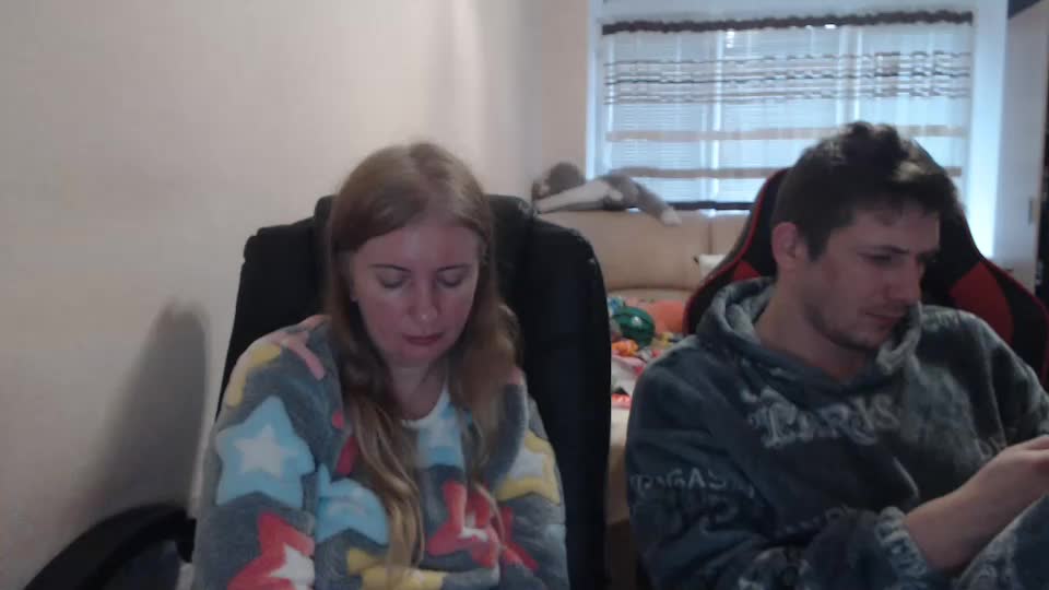 jenisandpeter Live Sex December 14, 2025
