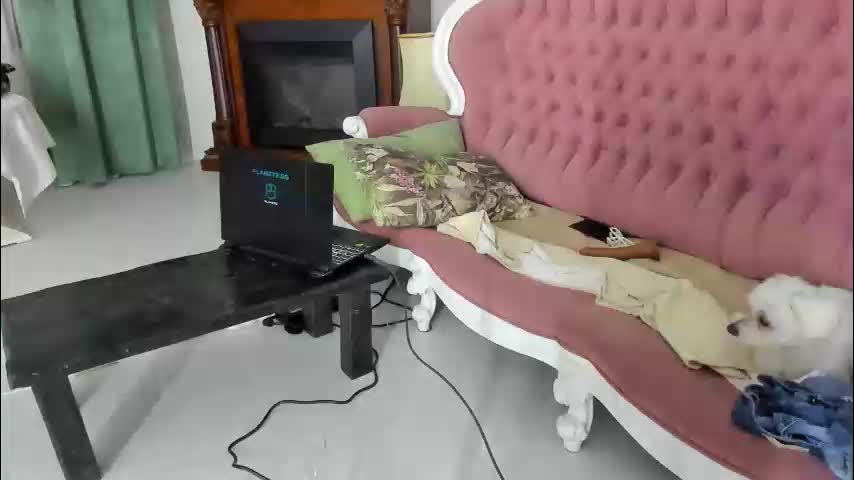 ladygilda Live Sex December 13, 2025