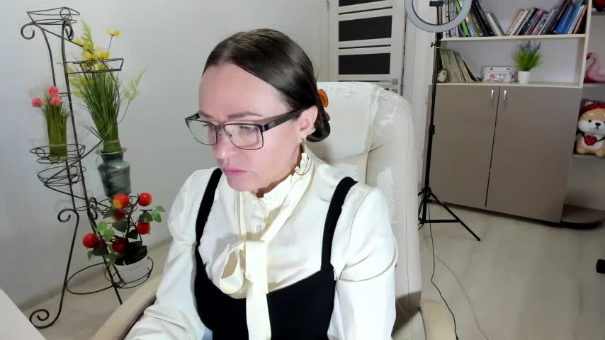 Vika73 Live Sex December 12, 2025