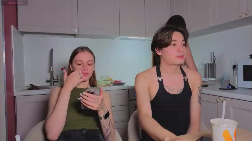 ihavepaws33 Live Sex December 13, 2025