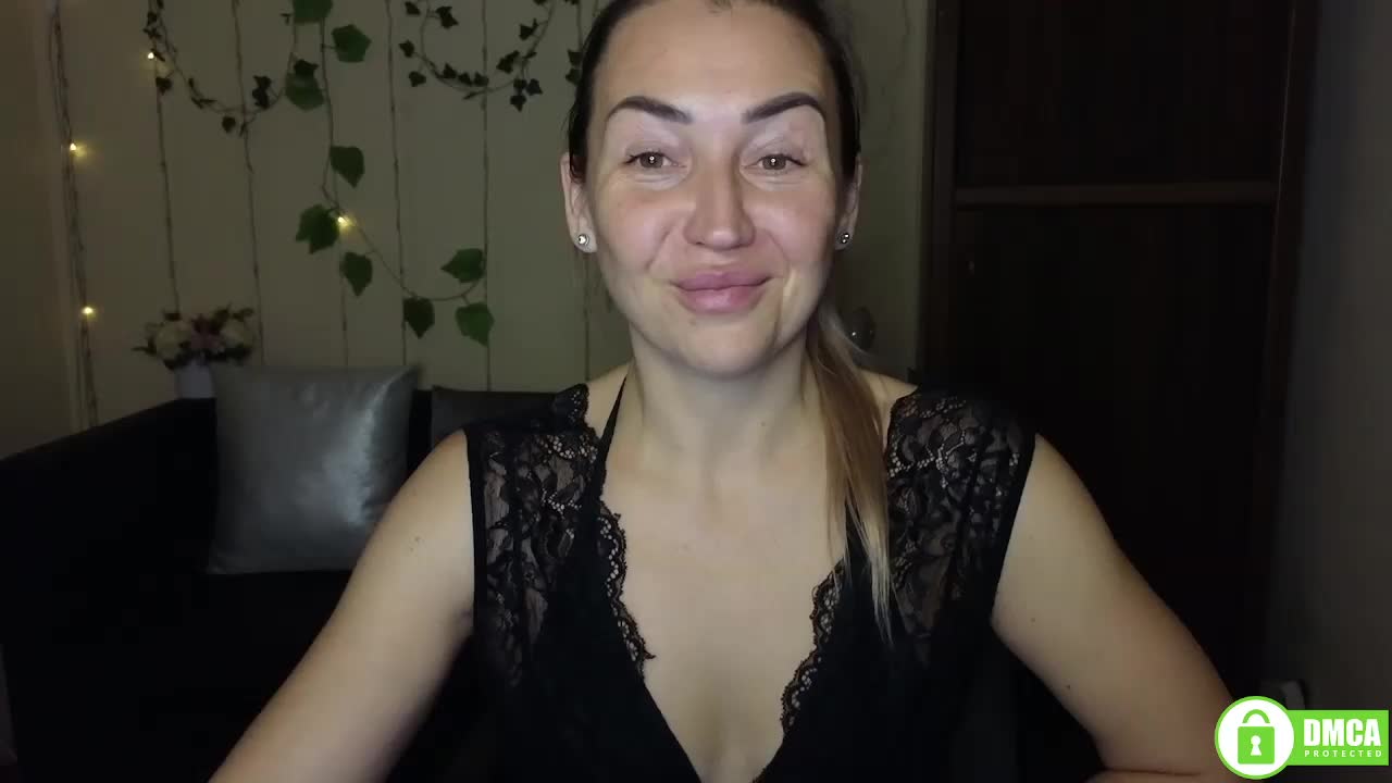 Jullyblondkiss Live Sex November 29, 2025