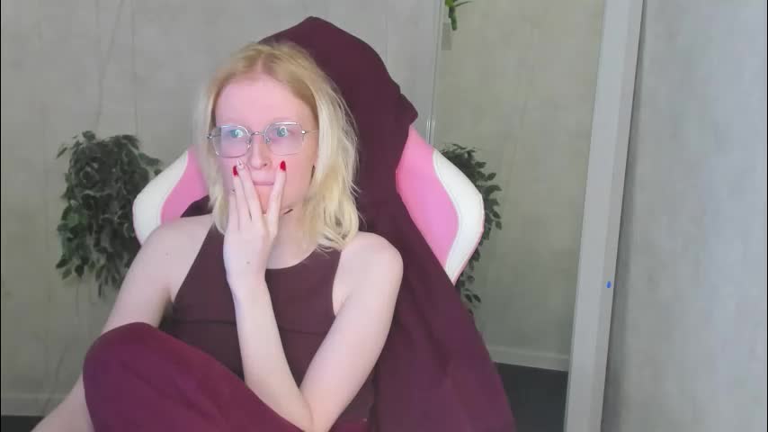 elizabeth_harpper Live Sex December 13, 2025