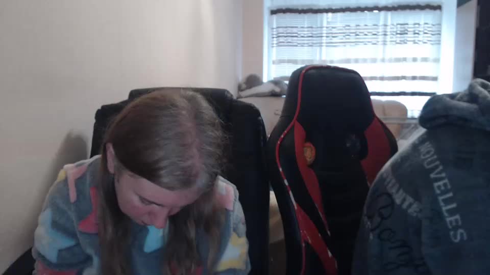 jenisandpeter Live Sex December 13, 2025