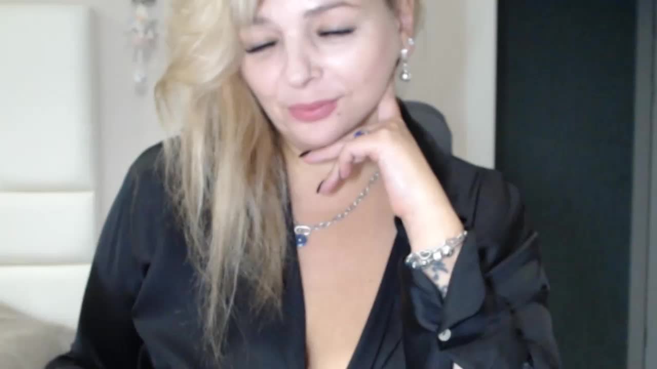 aniutkamau Live Sex November 29, 2025