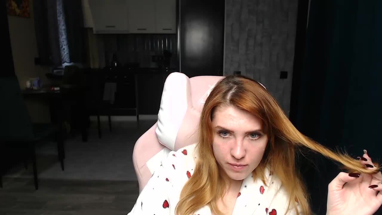 Regimasmile Live Sex December 13, 2025