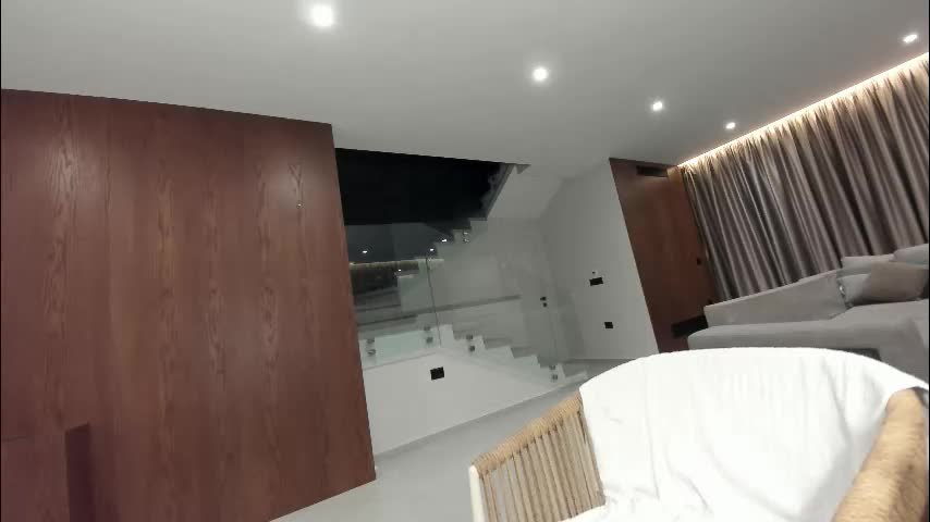 ehotlovea Live Sex December 13, 2025