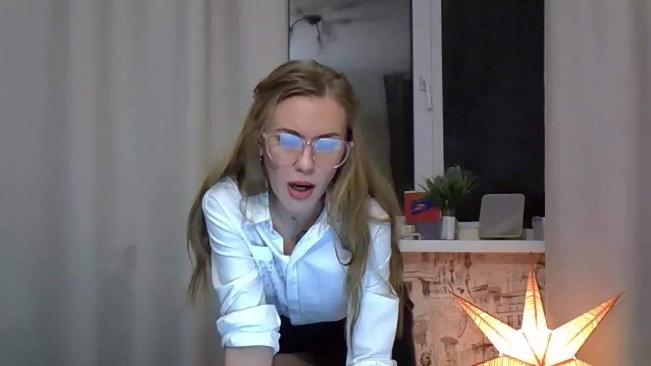 MarinaMOON Live Sex December 13, 2025