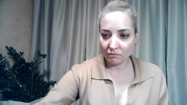 mariska-kiska Live Sex November 29, 2025