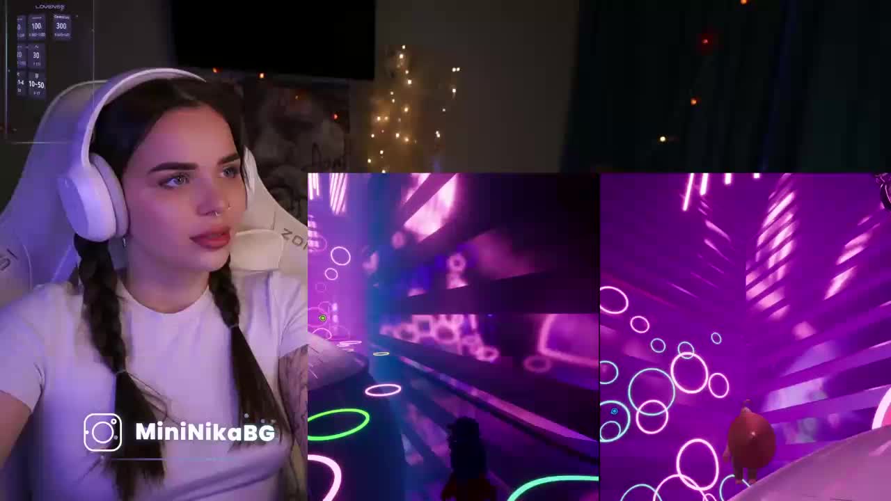 MiniNika Live Sex November 28, 2025