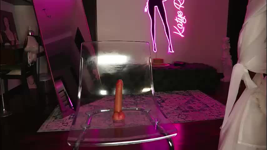 katyerave Live Sex December 13, 2025
