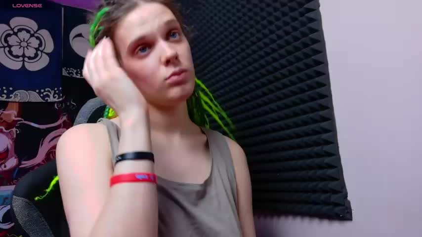 KIKI_Krash Live Sex December 13, 2025