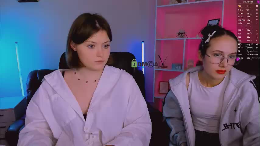 mona_cloud Live Sex December 13, 2025