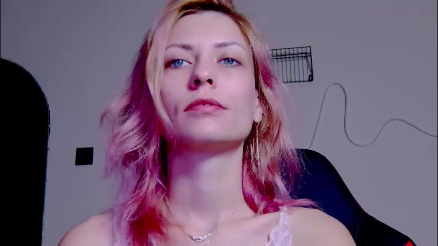 karoline121 Live Sex December 14, 2025