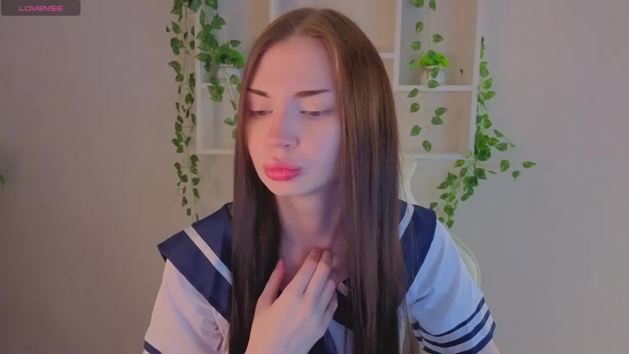 JennieHunter Live Sex December 13, 2025