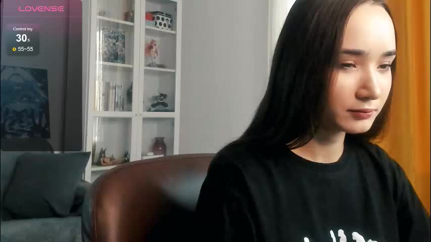 lillllos Live Sex November 28, 2025