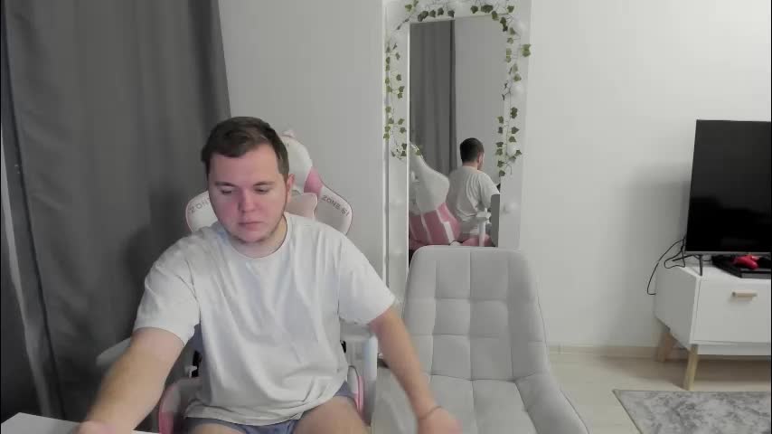 kesh_mne Live Sex December 14, 2025