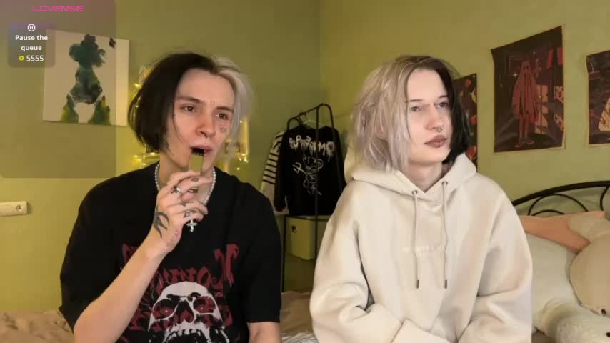 VeryRare_TwinS Live Sex December 13, 2025