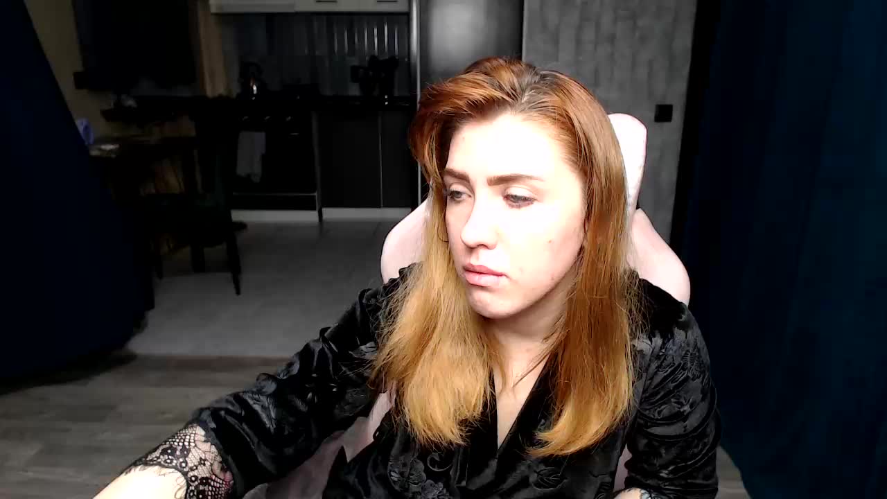 Regimasmile Live Sex December 13, 2025