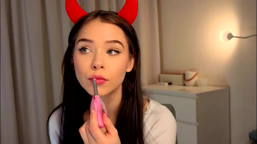 slyshypie Live Sex December 13, 2025